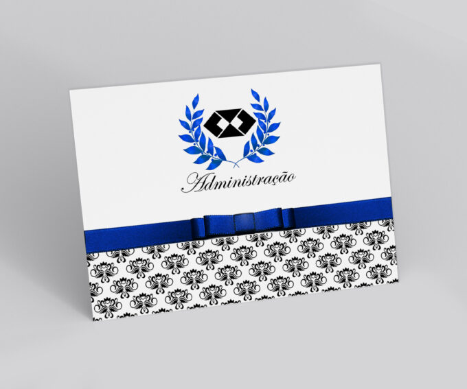 Convite Azul e Preto Para Formatura Curso de Administração Com Foto