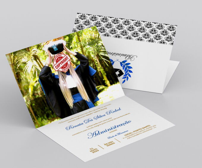 Convite Azul e Preto Para Formatura Curso de Administração Com Foto