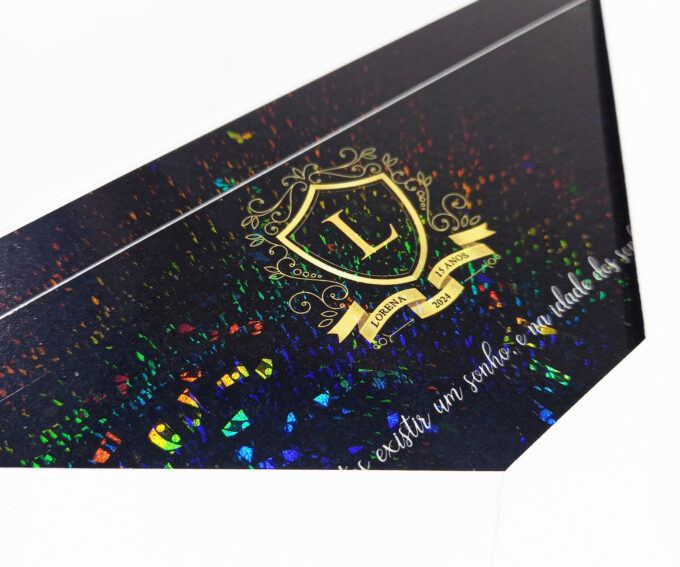 Convite Preto e Branco com envelope carta aniversário 15 anos Papel especial holográfico